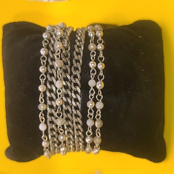 Vintage silver tone bracelet - Picture 1 of 7